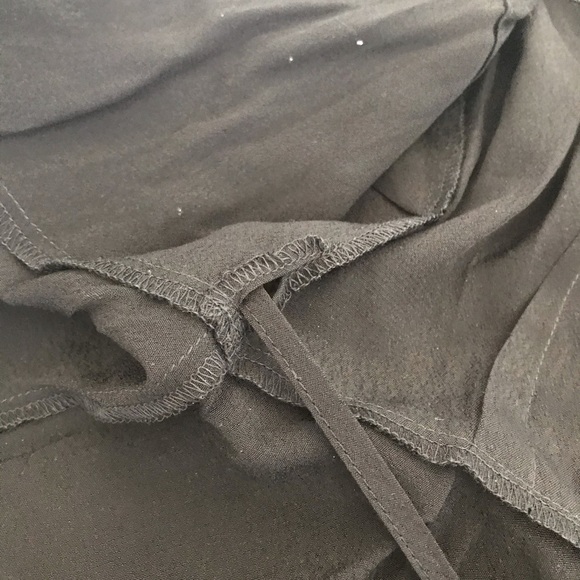 MINKPINK black peplum wrap blouse, S - Picture 7 of 7